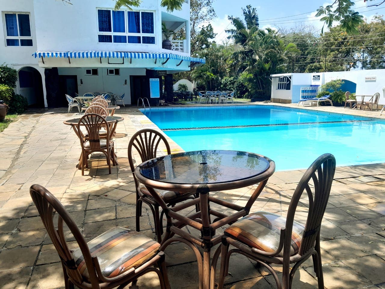 Sunrise Resort pool area