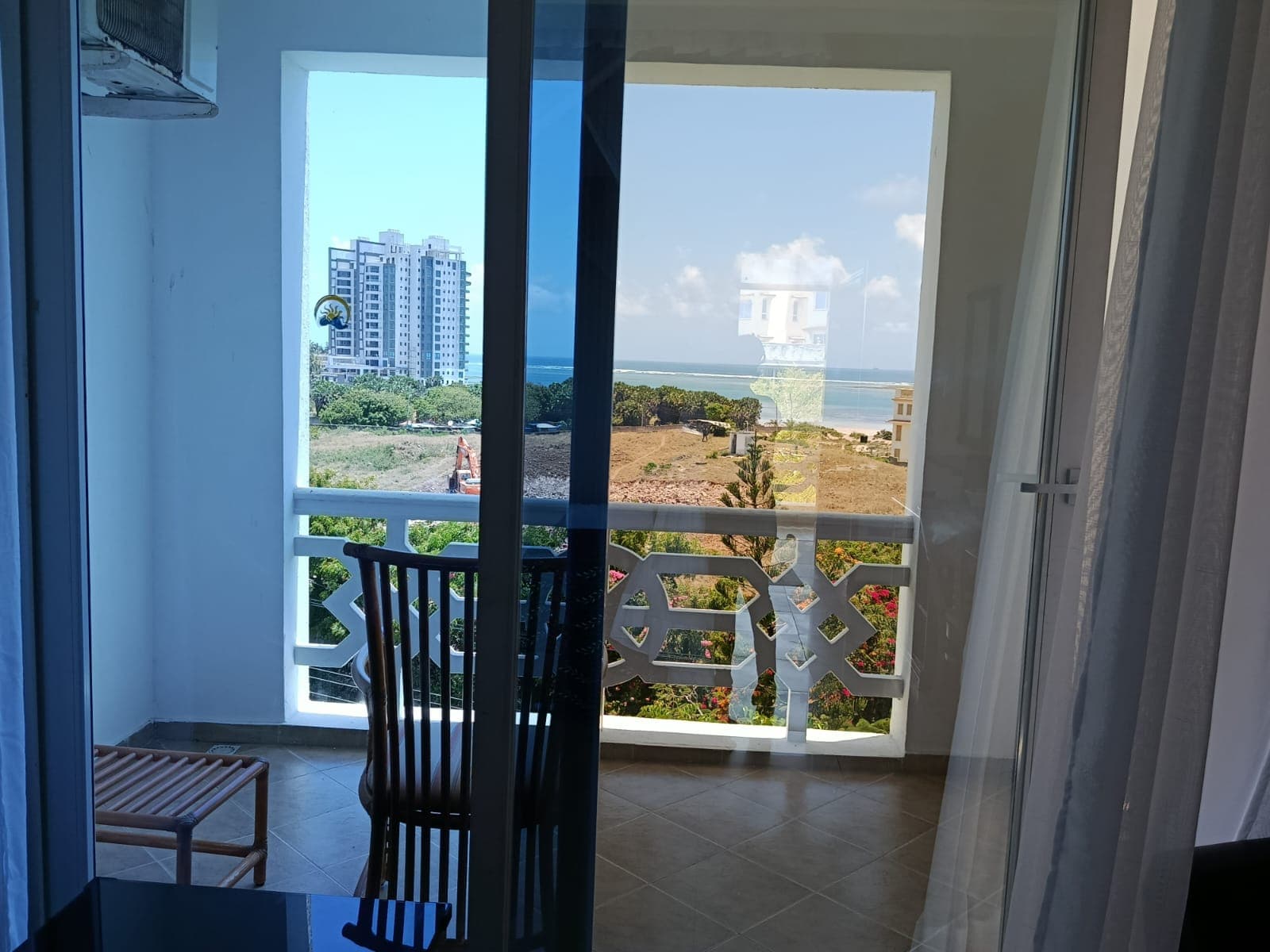 Sunrise Resort standard double room