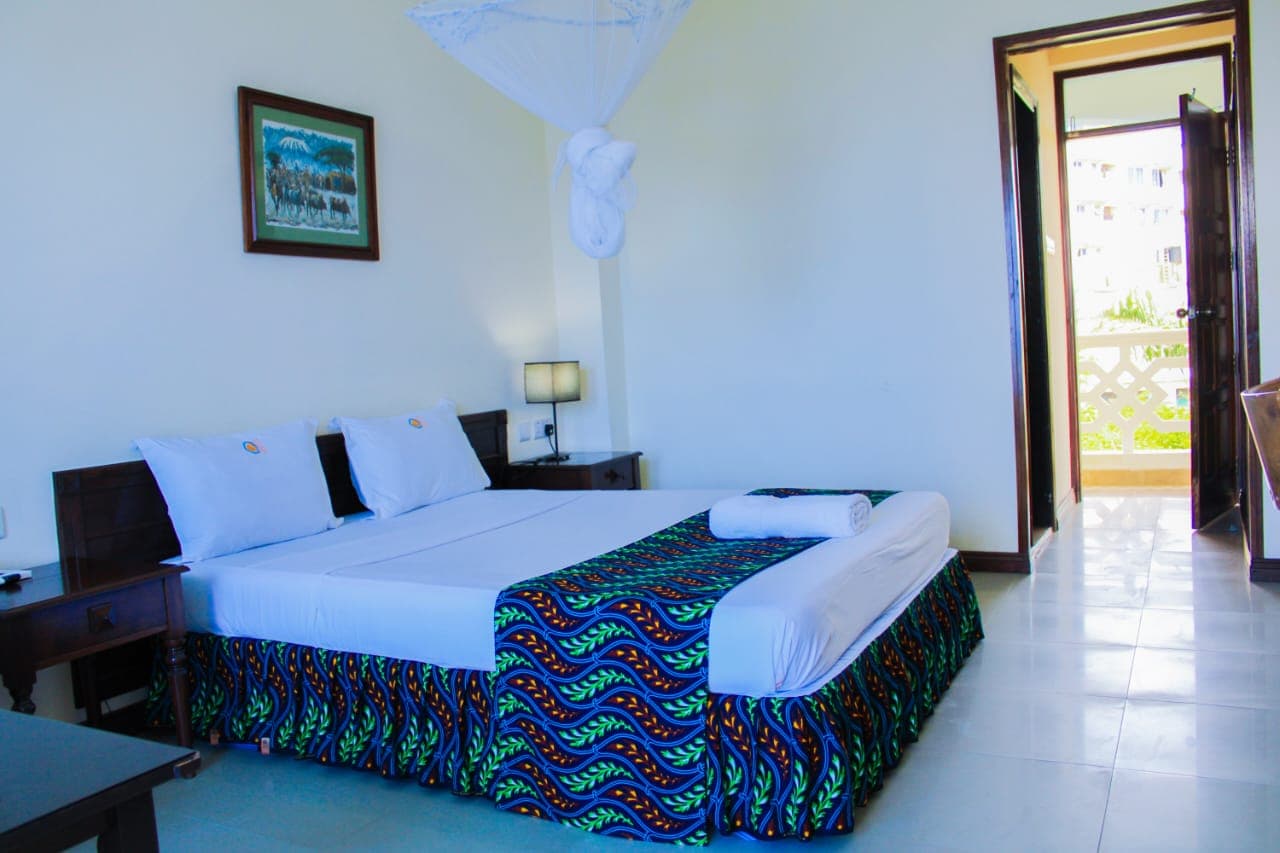 Sunrise Resort standard double room